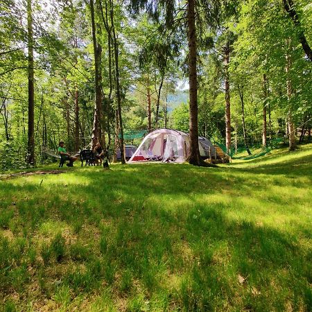 Hôtel Camping Vodenca à Bovec Extérieur photo